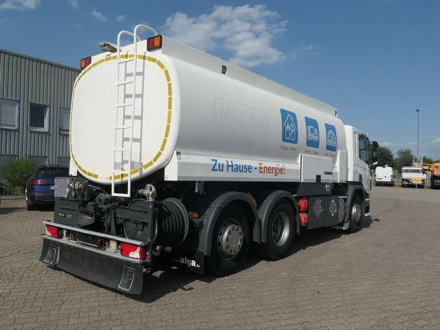 Scania P 320 6x2, Lindner & Fischer, 19m³, 3 Kammern - شاحنة صهريج: صورة 5 Scania P 320 6x2, Lindner & Fischer, 19m³, 3 Kammern - شاحنة صهريج: صورة 5