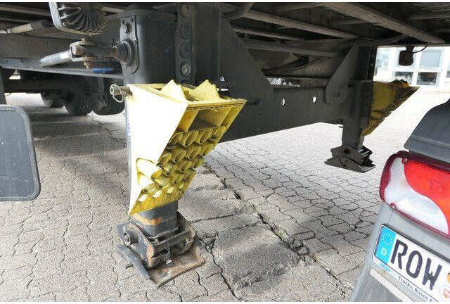 نصف مقطورة صندوق مغلق Schwarzmüller J-Serie, 10mm Boden, Luft-Lift, SAF, 92m³: صورة 10 نصف مقطورة صندوق مغلق Schwarzmüller J-Serie, 10mm Boden, Luft-Lift, SAF, 92m³: صورة 10