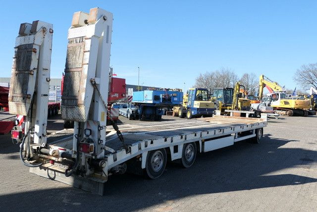 ZANDT AT-P300/durchgehendes Bett, 9,4 m. lang - مقطورة مسطحة منخفضة: صورة 3 ZANDT AT-P300/durchgehendes Bett, 9,4 m. lang - مقطورة مسطحة منخفضة: صورة 3