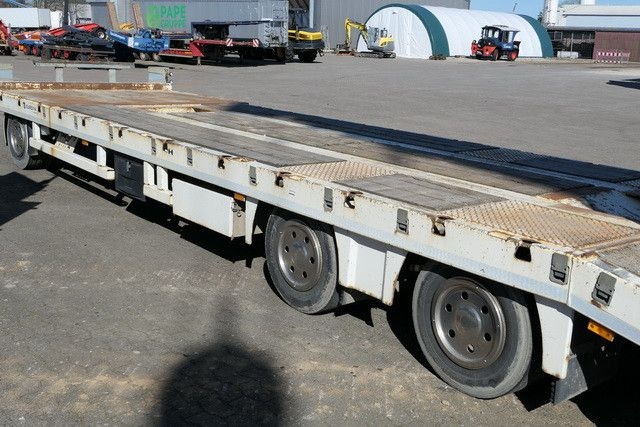 ZANDT AT-P300/durchgehendes Bett, 9,4 m. lang - مقطورة مسطحة منخفضة: صورة 5 ZANDT AT-P300/durchgehendes Bett, 9,4 m. lang - مقطورة مسطحة منخفضة: صورة 5