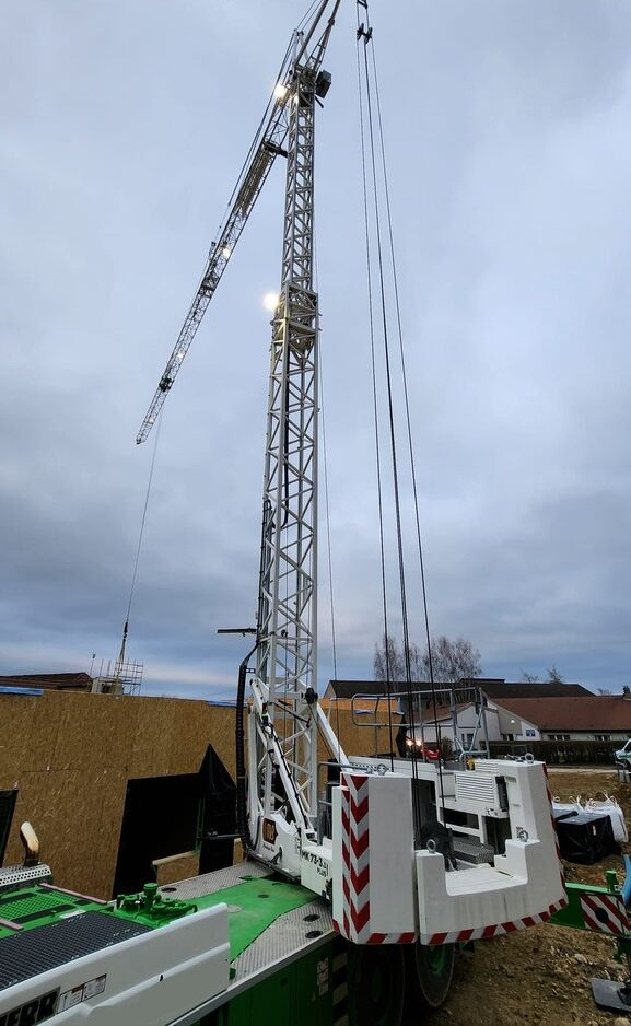 Liebherr  - موبايل كرين: صورة 1 Liebherr  - موبايل كرين: صورة 1