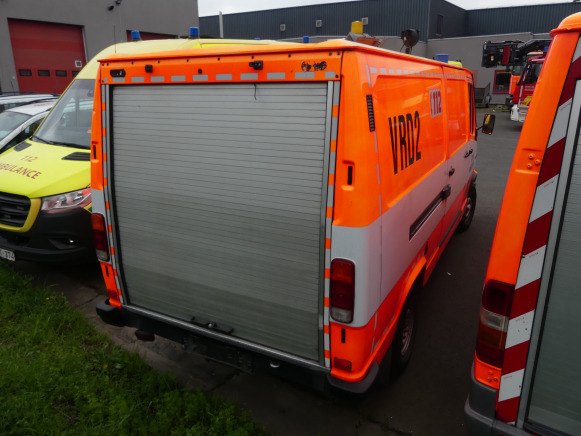 Camionnette fourgon Mercedes TN 310 DB (1990-41.406 km) - سيارة: صورة 3 Camionnette fourgon Mercedes TN 310 DB (1990-41.406 km) - سيارة: صورة 3