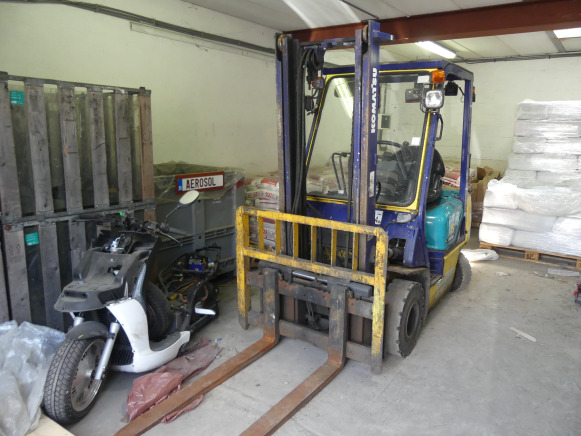 Chariot élévateur Komatsu FD15T-17 - رافعة شوكية: صورة 1 Chariot élévateur Komatsu FD15T-17 - رافعة شوكية: صورة 1