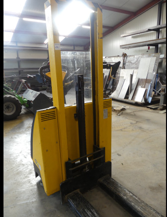 Gerbeur Lifter GX10 - آلة التكديس: صورة 3 Gerbeur Lifter GX10 - آلة التكديس: صورة 3