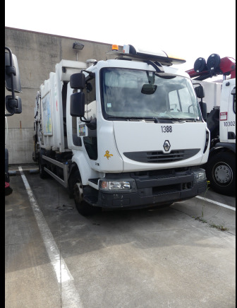 REF:1388 - Camion poubelle Renault Midlum 270DXI (2011-185.032 km) - شاحنة النفايات: صورة 1 REF:1388 - Camion poubelle Renault Midlum 270DXI (2011-185.032 km) - شاحنة النفايات: صورة 1