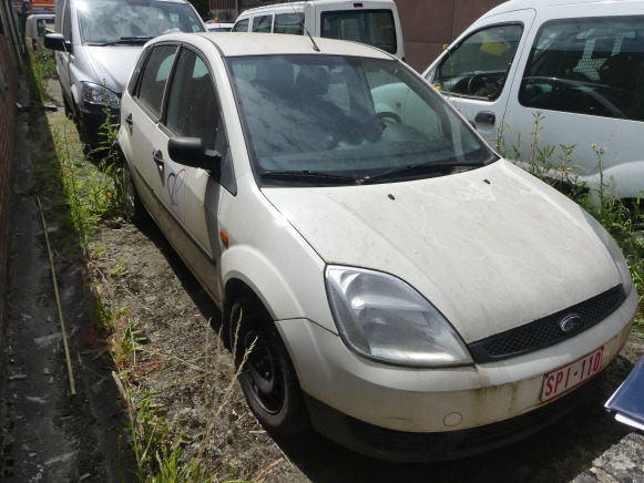 REF:Immatriculée sous : SPI-110 - Voiture Ford FIESTA - سيارة: صورة 2 REF:Immatriculée sous : SPI-110 - Voiture Ford FIESTA - سيارة: صورة 2