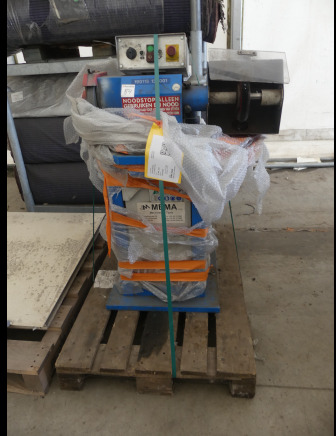 Touret à meuler double tête Aceti Machinne 108 - آليات: صورة 1 Touret à meuler double tête Aceti Machinne 108 - آليات: صورة 1