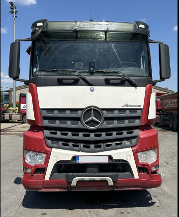 Tracteur routier 4x2 Mercedes Arocs 1845 LS (2014 - 699.681 km) - وحدة جر: صورة 2 Tracteur routier 4x2 Mercedes Arocs 1845 LS (2014 - 699.681 km) - وحدة جر: صورة 2