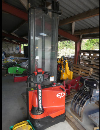 Transpalette accompagnant EP Equipment ES15-15ES - آلة التكديس: صورة 1 Transpalette accompagnant EP Equipment ES15-15ES - آلة التكديس: صورة 1