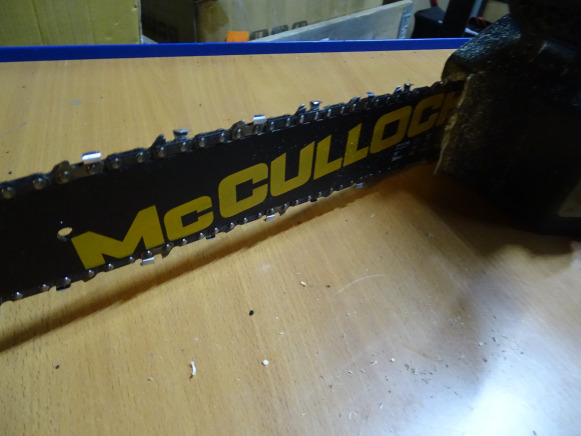 Tronçonneuse 40 V Mc CULLOCH LI 40CS - آلة تصنيع المعادن: صورة 2 Tronçonneuse 40 V Mc CULLOCH LI 40CS - آلة تصنيع المعادن: صورة 2
