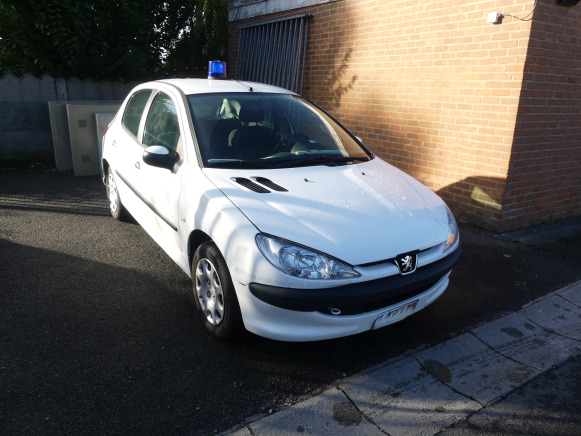Voiture Peugeot 206 (2006-87.764 km) - سيارة: صورة 2 Voiture Peugeot 206 (2006-87.764 km) - سيارة: صورة 2