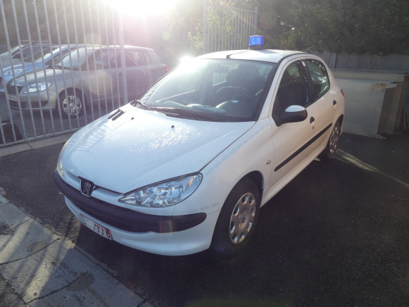 Voiture Peugeot 206 (2006-87.764 km) - سيارة: صورة 1 Voiture Peugeot 206 (2006-87.764 km) - سيارة: صورة 1