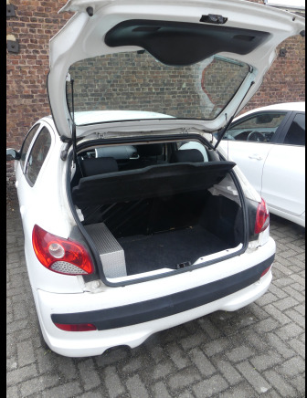 Voiture Peugeot 206+ (2010-119.445 km) - سيارة: صورة 3 Voiture Peugeot 206+ (2010-119.445 km) - سيارة: صورة 3