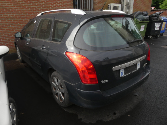 Voiture Peugeot 308 (2010-194.623 km) - سيارة: صورة 2 Voiture Peugeot 308 (2010-194.623 km) - سيارة: صورة 2
