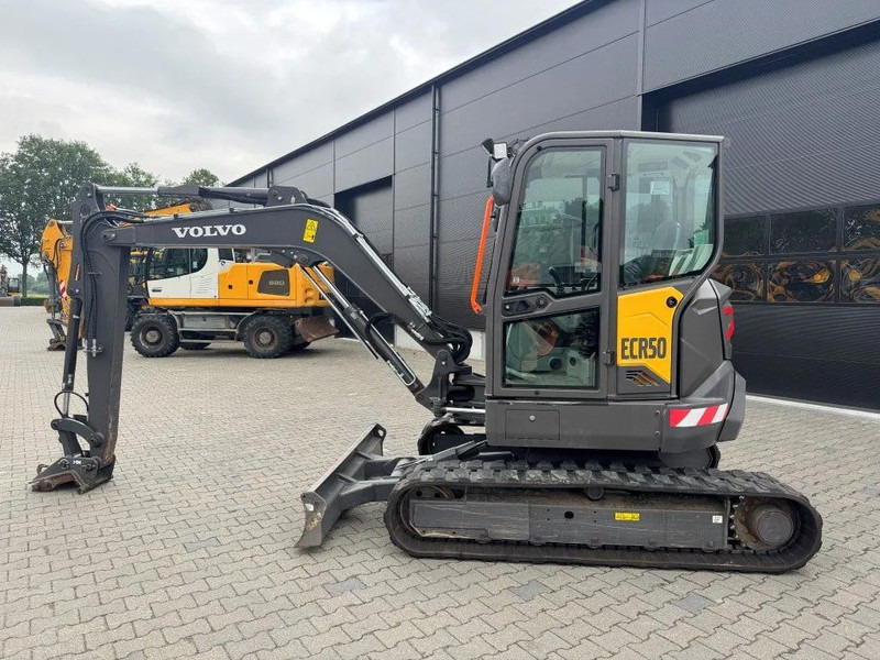 Volvo ECR50F 2022 3300 uur !! - حفار زحاف: صورة 1 Volvo ECR50F 2022 3300 uur !! - حفار زحاف: صورة 1