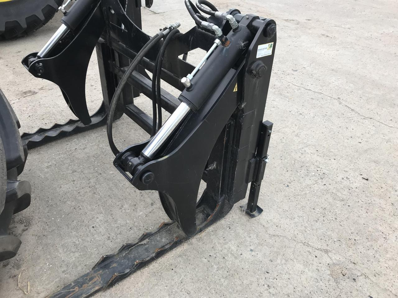 Bressel Poltergabel - رافعة أمامية للجرار: صورة 2 Bressel Poltergabel - رافعة أمامية للجرار: صورة 2