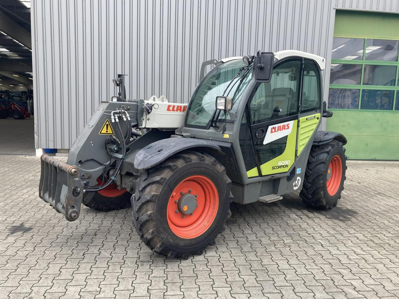 CLAAS 6030 Scorpion - رافعة تلسكوبية: صورة 1 CLAAS 6030 Scorpion - رافعة تلسكوبية: صورة 1