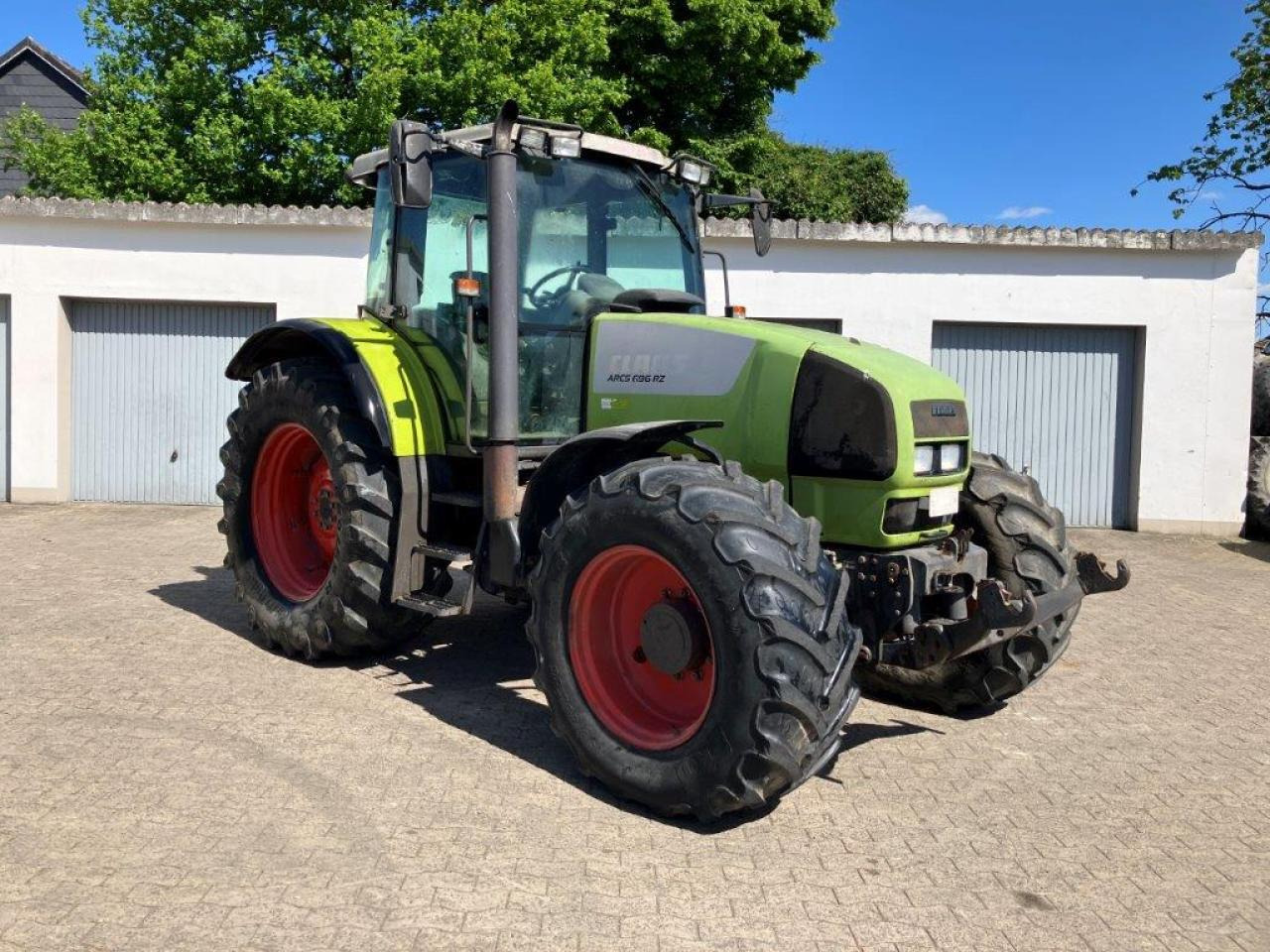 CLAAS Ares 696 - جرار: صورة 1 CLAAS Ares 696 - جرار: صورة 1