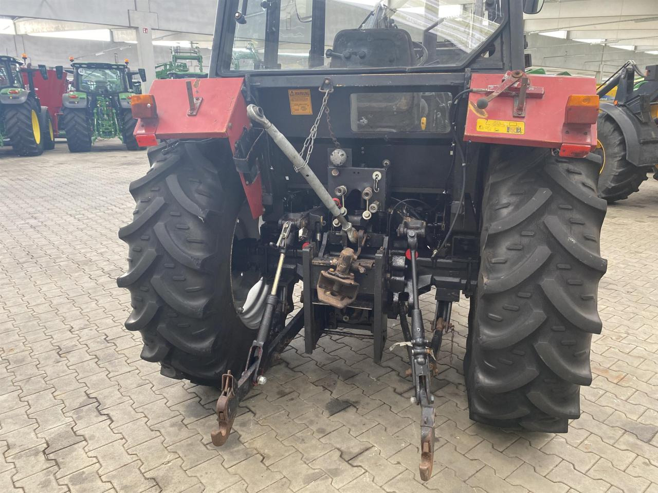 Case-IH 3230 - جرار: صورة 5 Case-IH 3230 - جرار: صورة 5