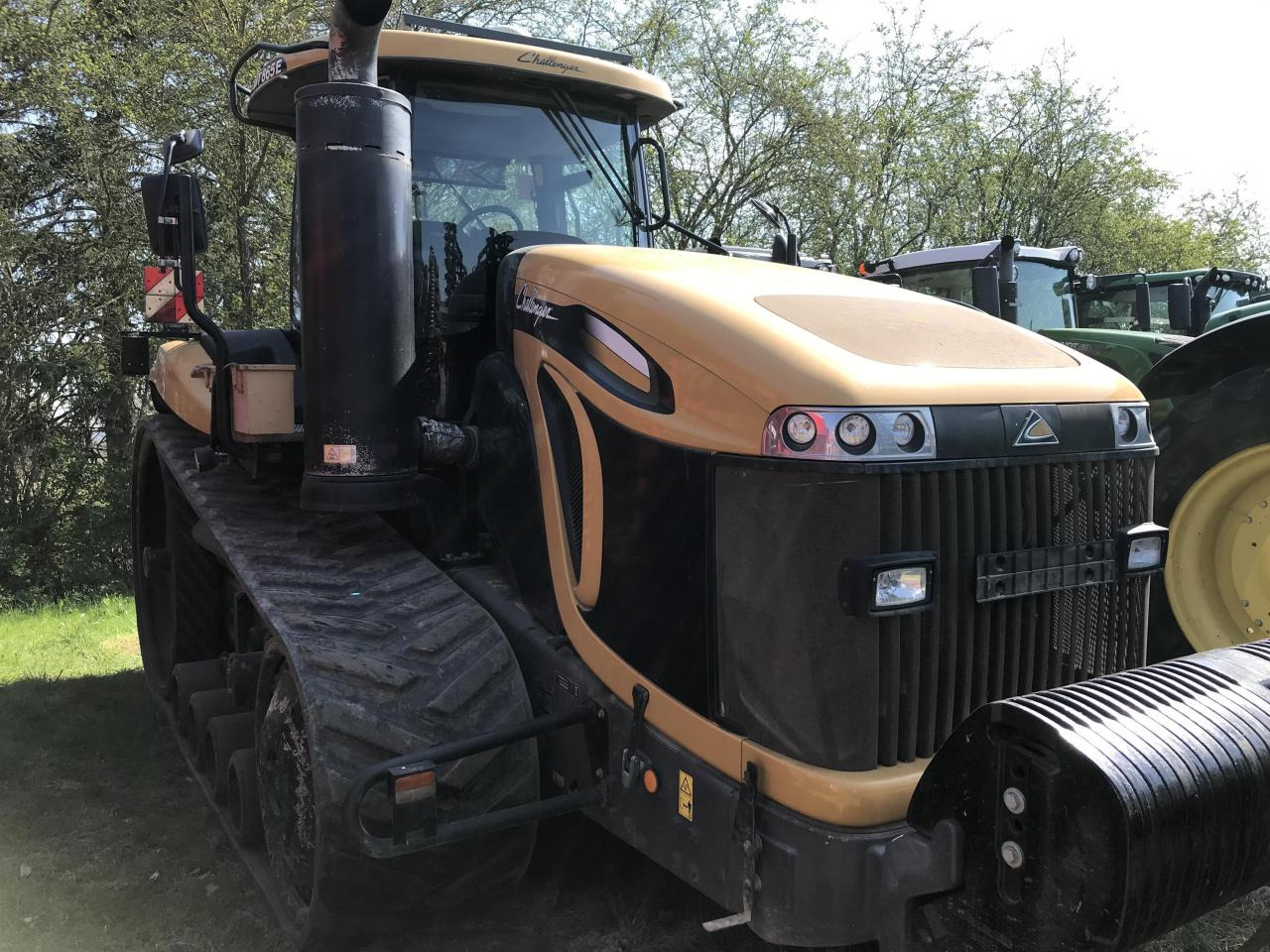 Challenger MT865E - جرَّار مجنزر: صورة 2 Challenger MT865E - جرَّار مجنزر: صورة 2