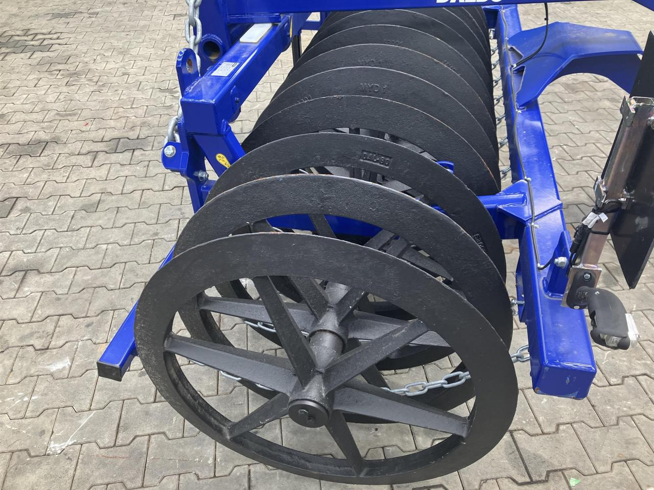 Dalbo LEVELFLEX 300 - اسطوانة المزرعة: صورة 5 Dalbo LEVELFLEX 300 - اسطوانة المزرعة: صورة 5