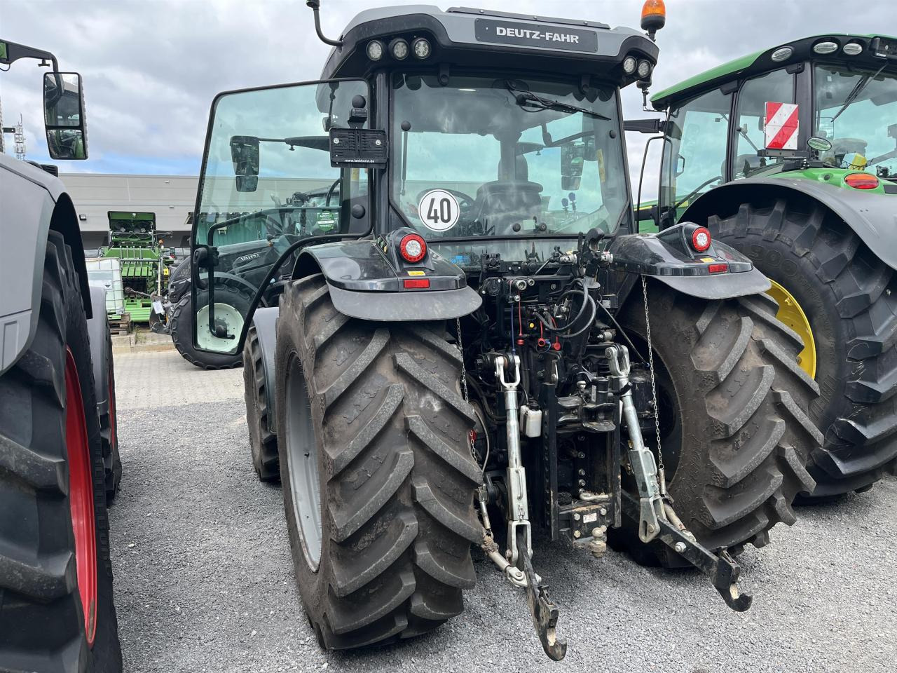/ Deutz-Fahr 6125 C RVShift - جرار: صورة 3 / Deutz-Fahr 6125 C RVShift - جرار: صورة 3