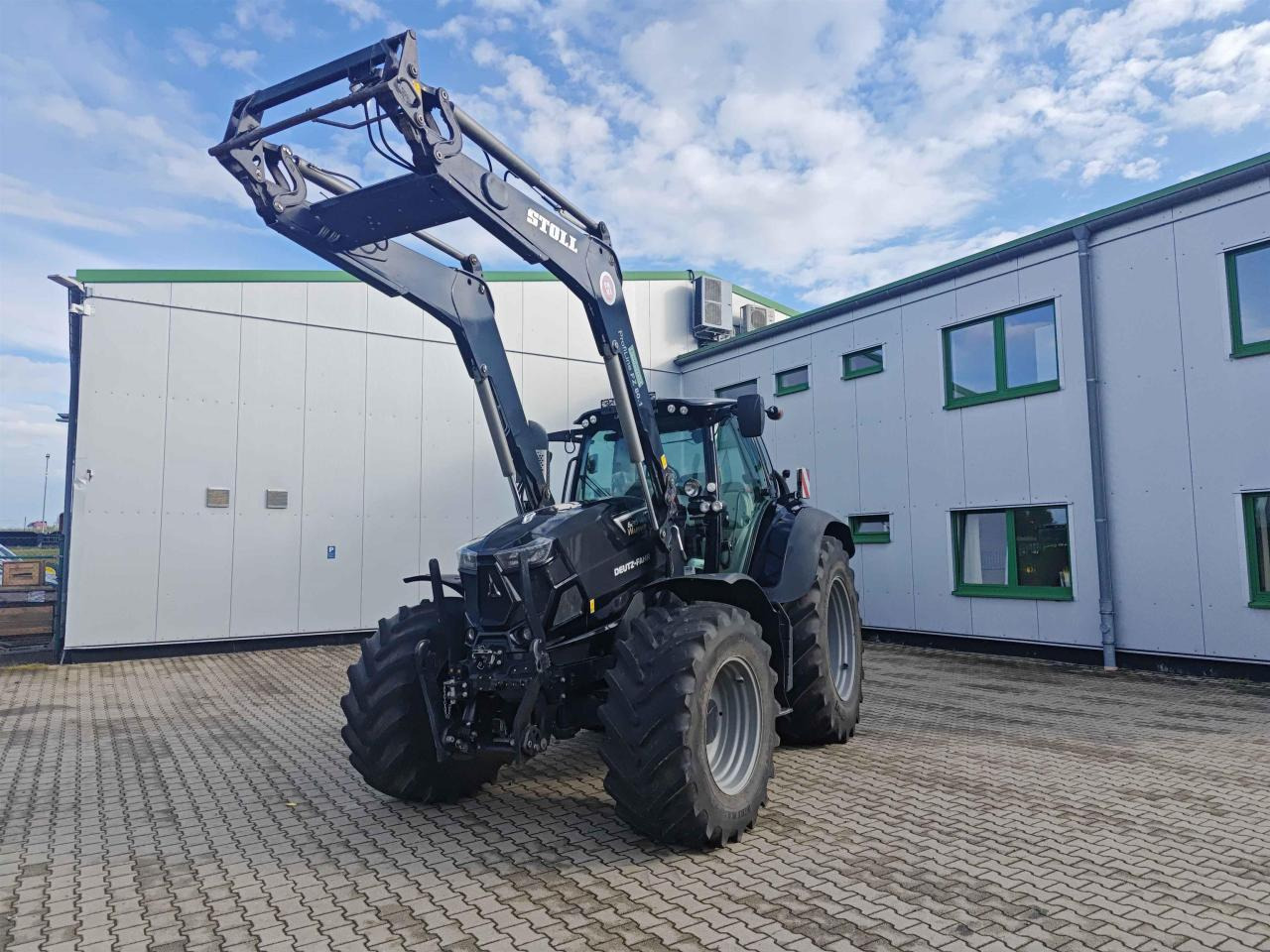 Deutz-Fahr 6215 TTV - جرار: صورة 3 Deutz-Fahr 6215 TTV - جرار: صورة 3