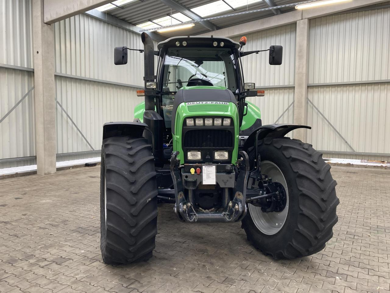 Deutz-Fahr 7210 TTV - جرار: صورة 2 Deutz-Fahr 7210 TTV - جرار: صورة 2