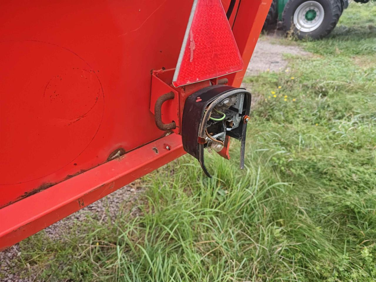 Deutz-Fahr E390 - عربة ذاتية التحميل: صورة 2 Deutz-Fahr E390 - عربة ذاتية التحميل: صورة 2