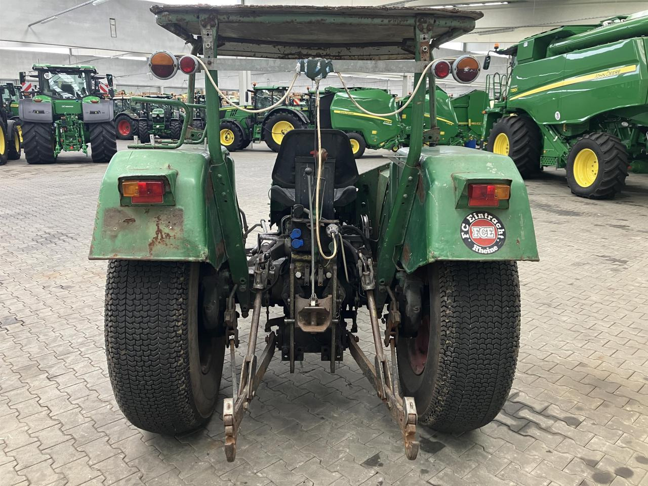 Fendt 104 S Farmer - جرار: صورة 4 Fendt 104 S Farmer - جرار: صورة 4
