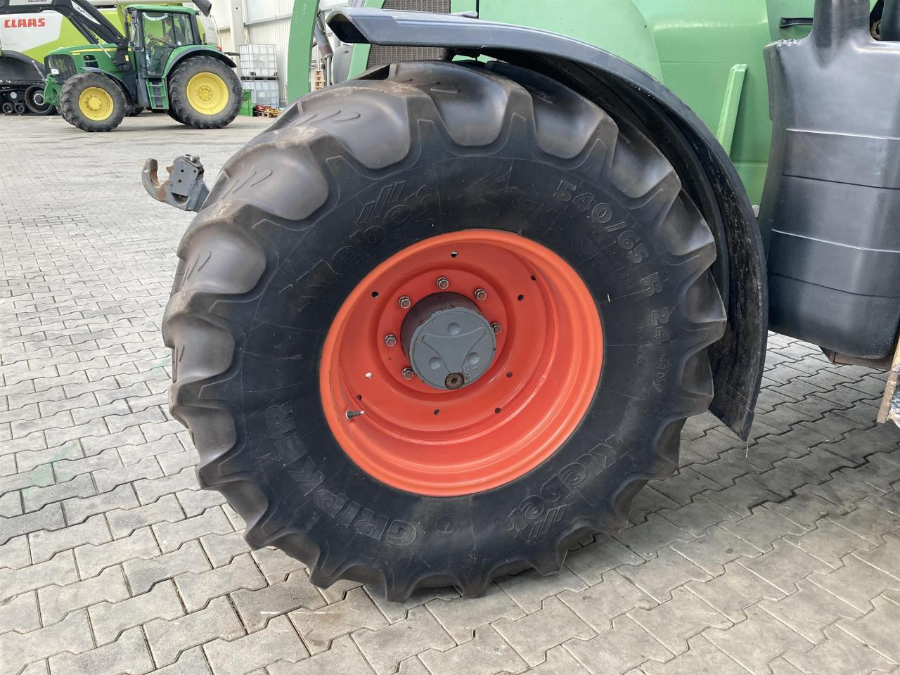 Fendt 410 Vario - جرار: صورة 2 Fendt 410 Vario - جرار: صورة 2