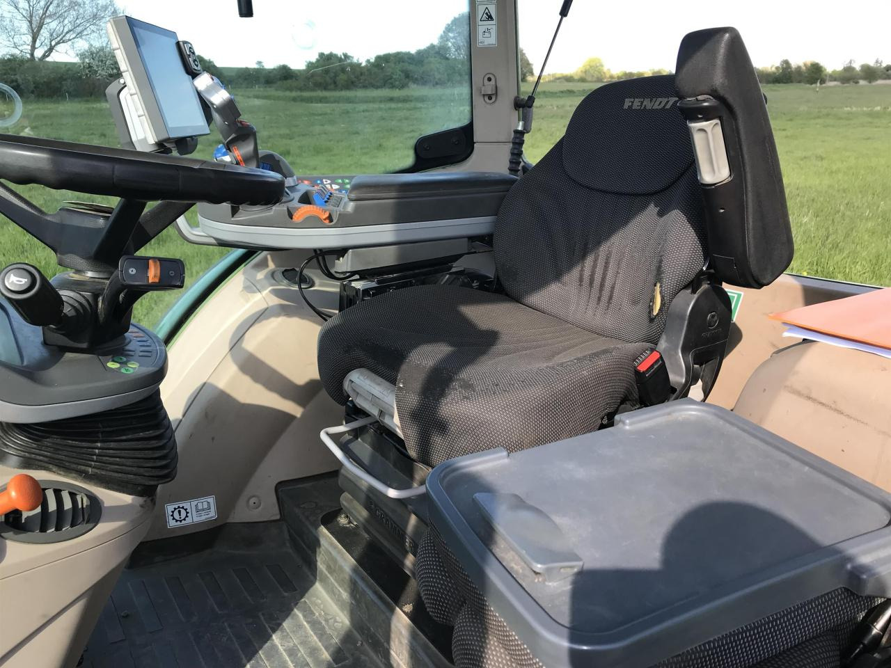 جرار Fendt 724 Vario Profi Plus: صورة 8