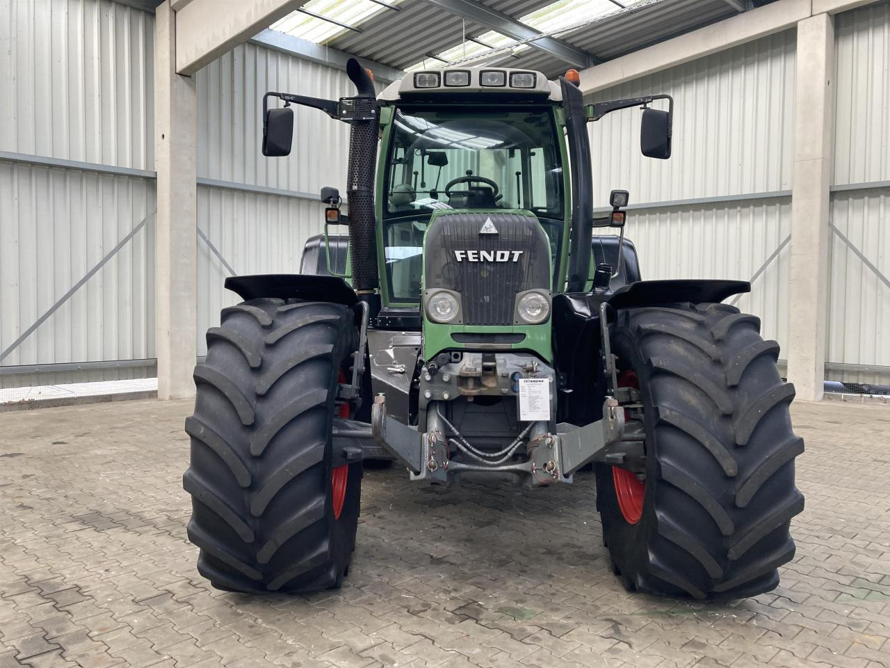 Fendt 820 Vario TMS - جرار: صورة 3 Fendt 820 Vario TMS - جرار: صورة 3