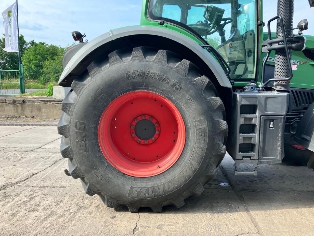 Fendt 826 Profi Plus - جرار: صورة 5 Fendt 826 Profi Plus - جرار: صورة 5