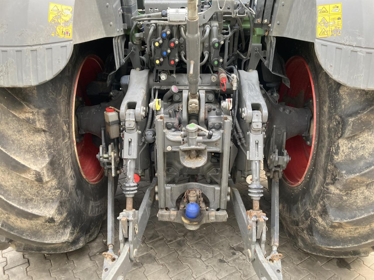 Fendt 828 Profi Plus - جرار: صورة 5 Fendt 828 Profi Plus - جرار: صورة 5