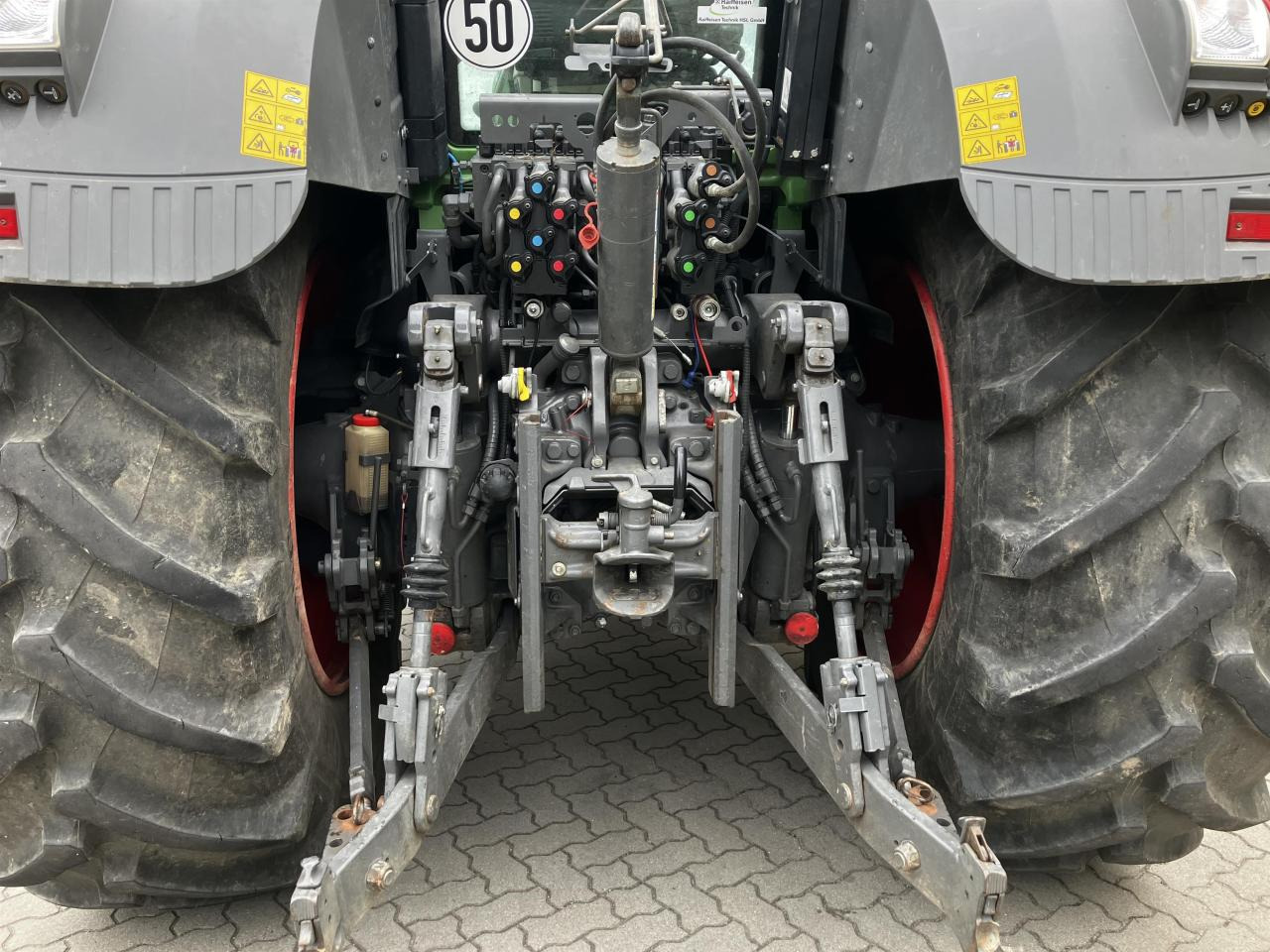 جرار Fendt 828 Vario Profi Plus: صورة 6