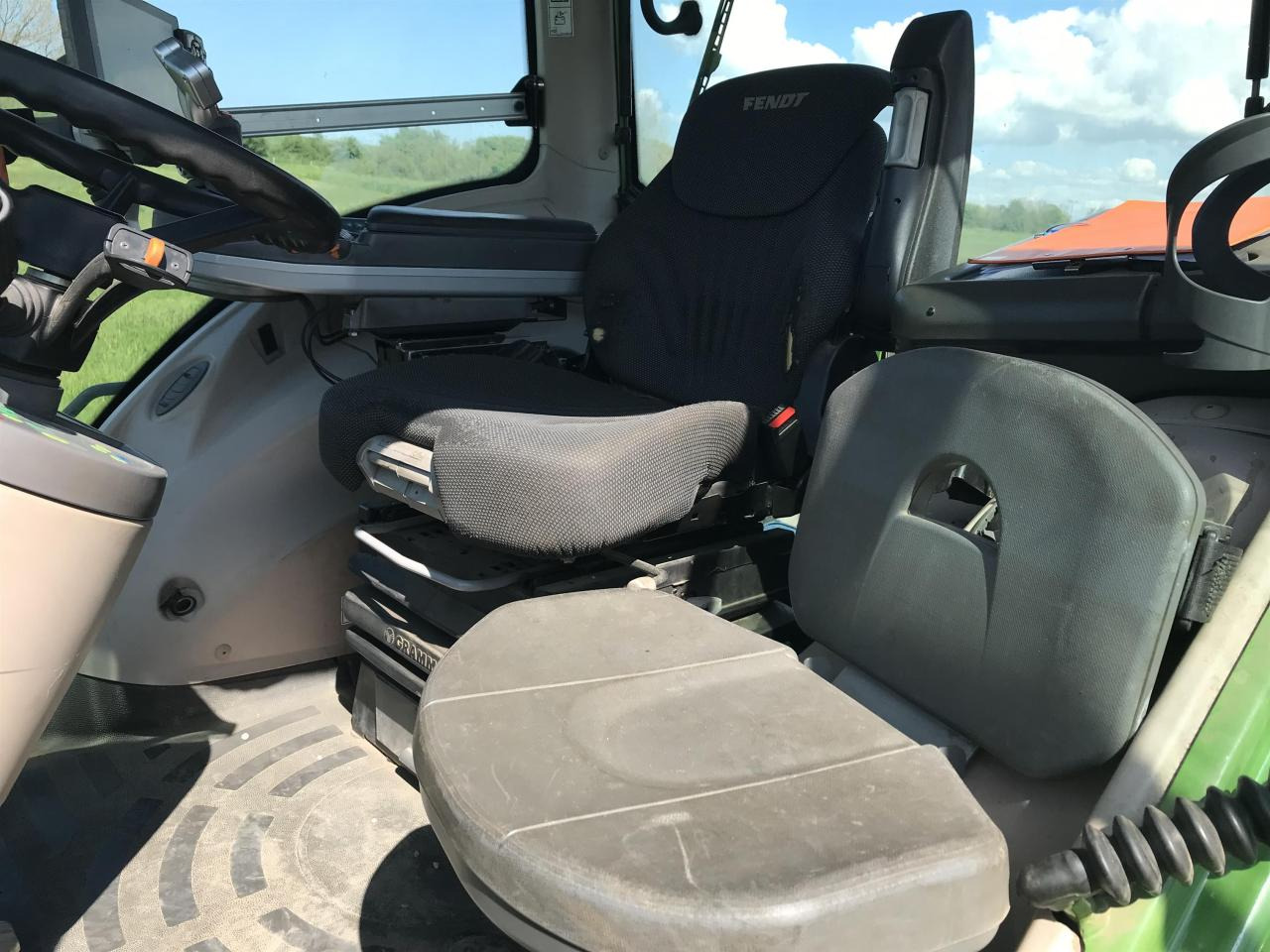 جرار Fendt 828 Vario: صورة 8
