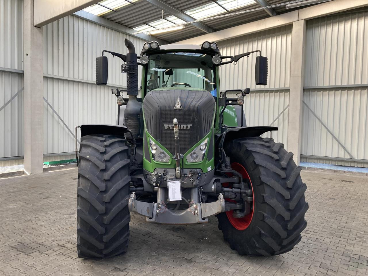 Fendt 933 Vario Profi Plus - جرار: صورة 3 Fendt 933 Vario Profi Plus - جرار: صورة 3