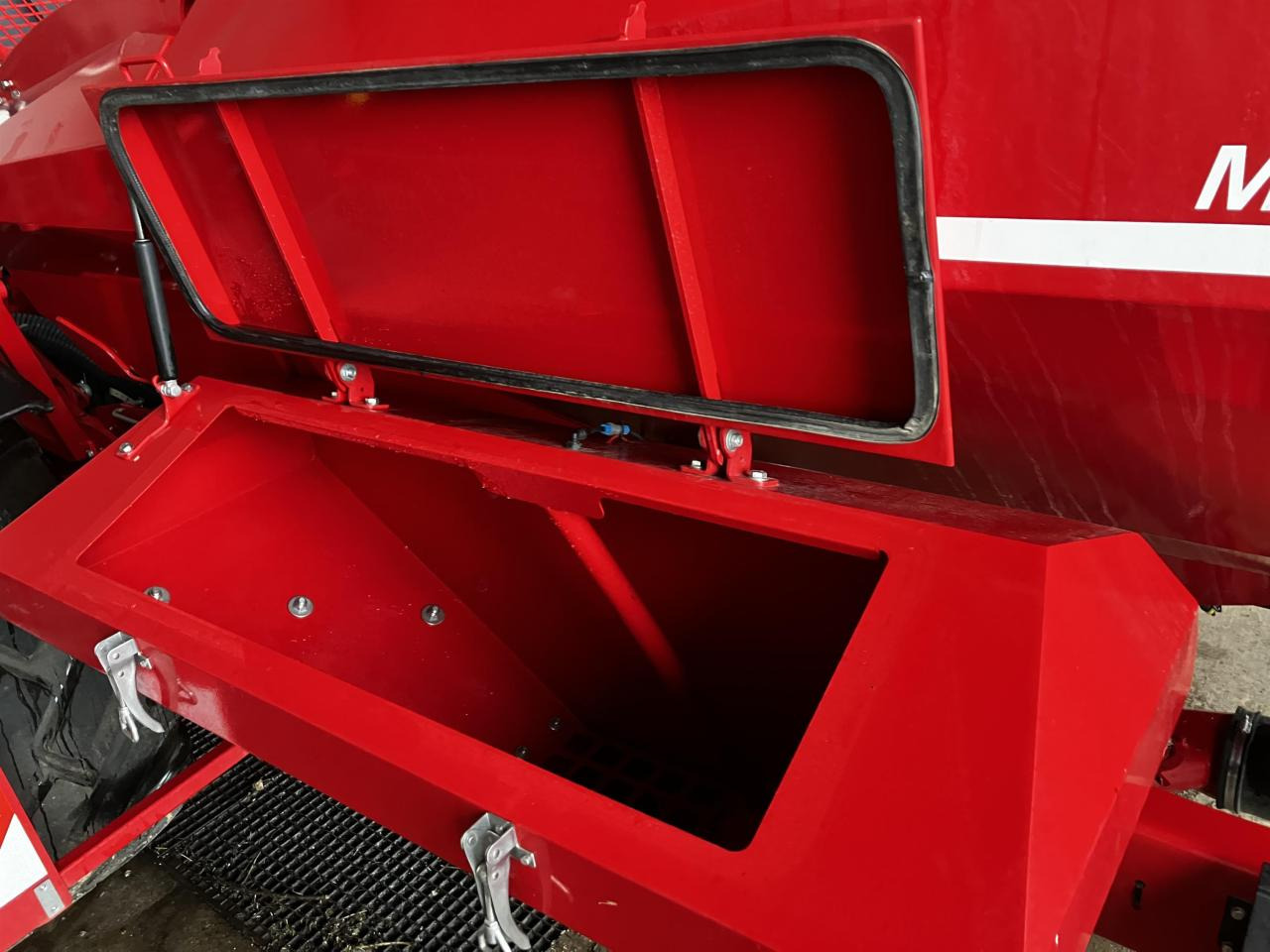 Horsch Maestro 12 CX - آلة نثر البذور الدقيقة: صورة 3 Horsch Maestro 12 CX - آلة نثر البذور الدقيقة: صورة 3