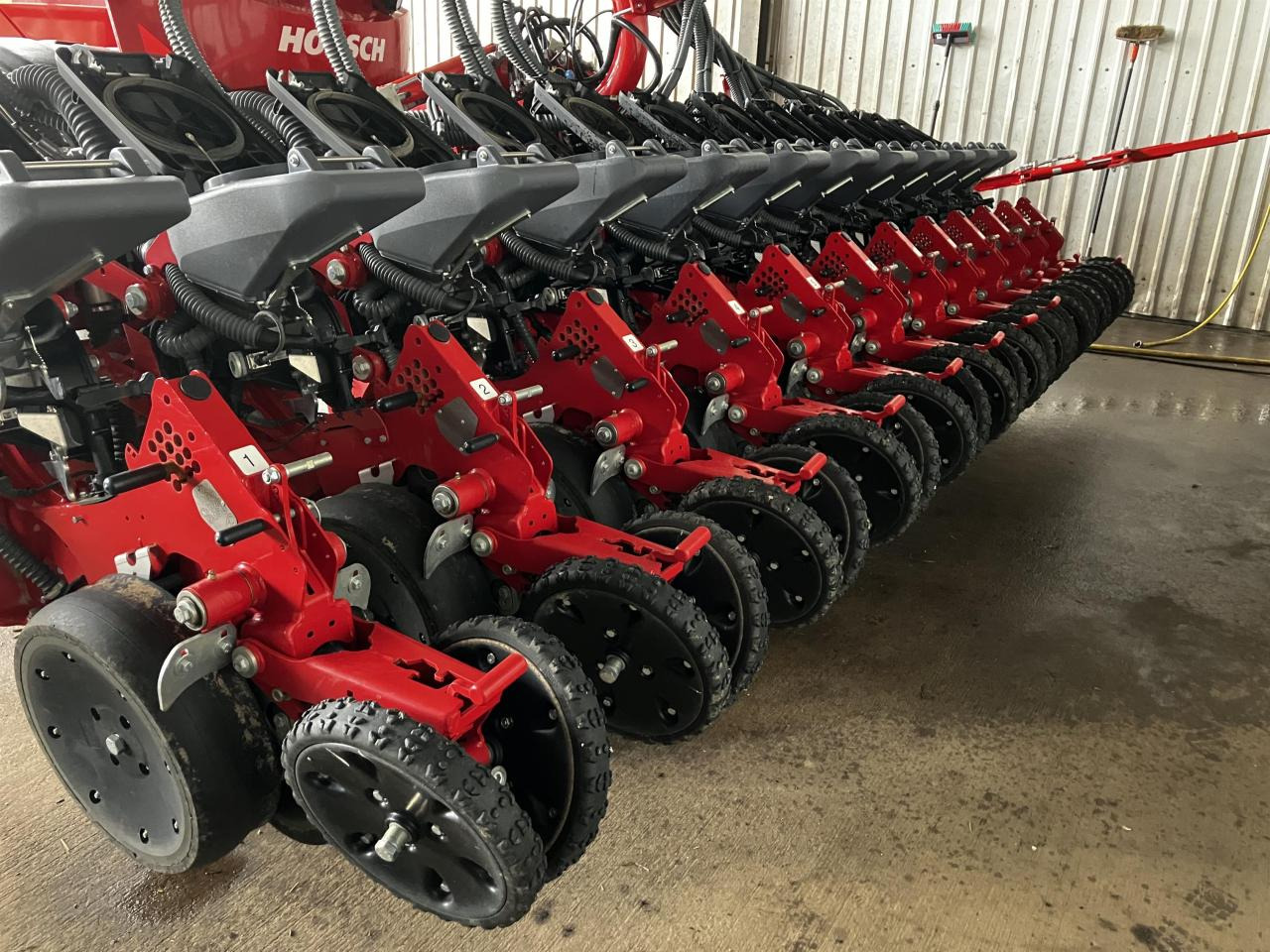 Horsch Maestro 12 CX - آلة نثر البذور الدقيقة: صورة 5 Horsch Maestro 12 CX - آلة نثر البذور الدقيقة: صورة 5