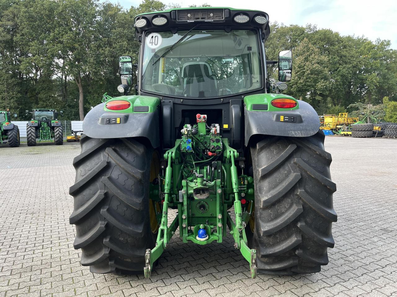 John Deere 6150R - جرار: صورة 4 John Deere 6150R - جرار: صورة 4