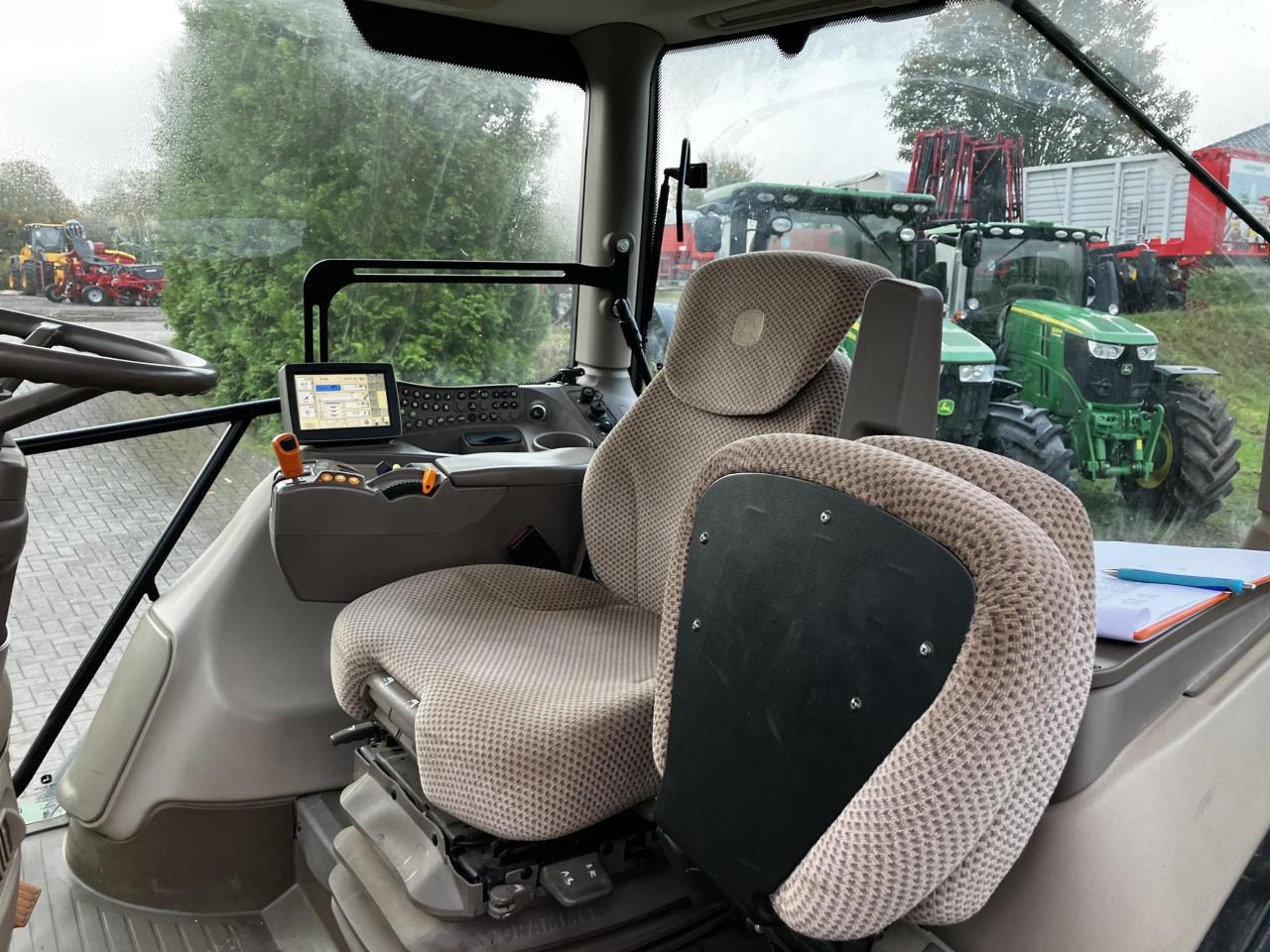 John Deere 6150R - جرار: صورة 5 John Deere 6150R - جرار: صورة 5