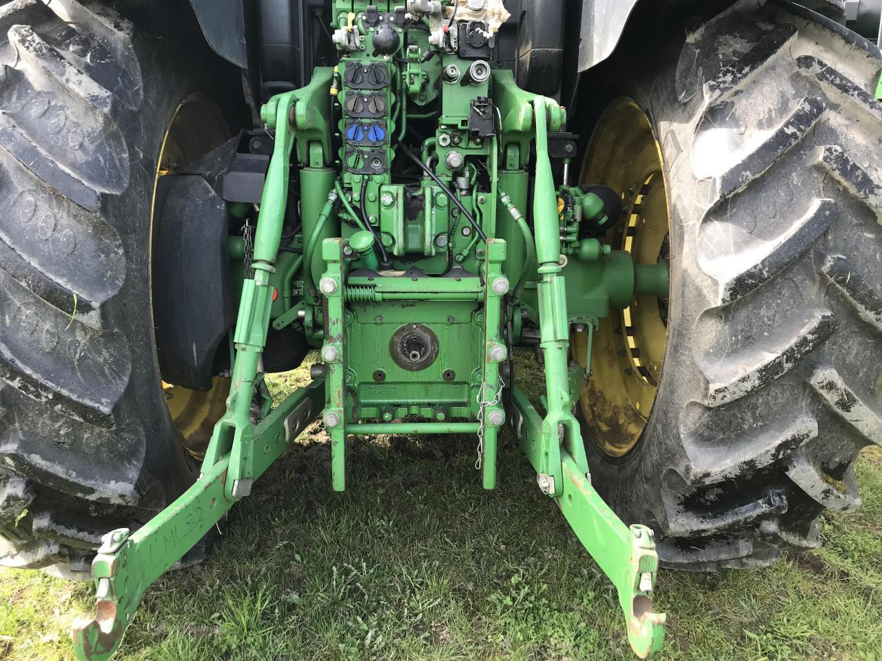 John Deere 6195R - جرار: صورة 5 John Deere 6195R - جرار: صورة 5