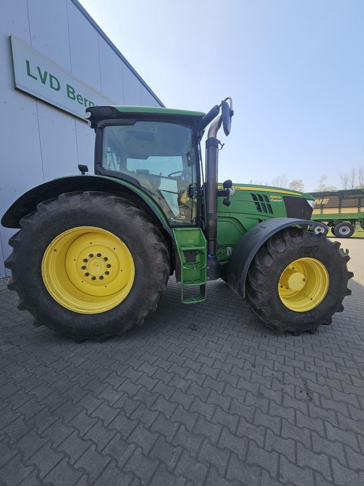 John Deere 6210R - جرار: صورة 2 John Deere 6210R - جرار: صورة 2
