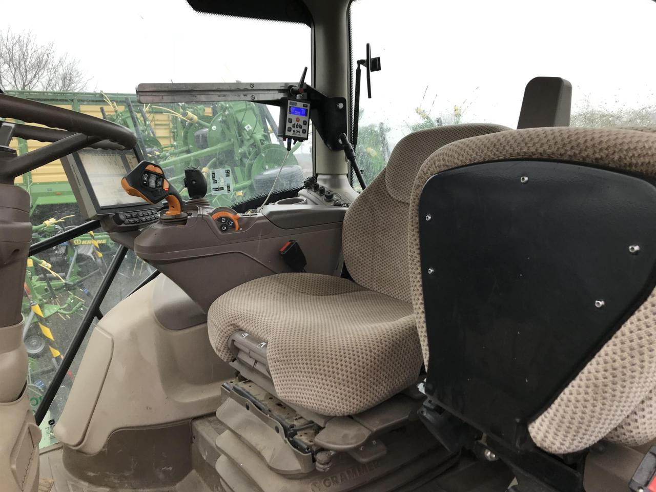 John Deere 6250R - جرار: صورة 5 John Deere 6250R - جرار: صورة 5