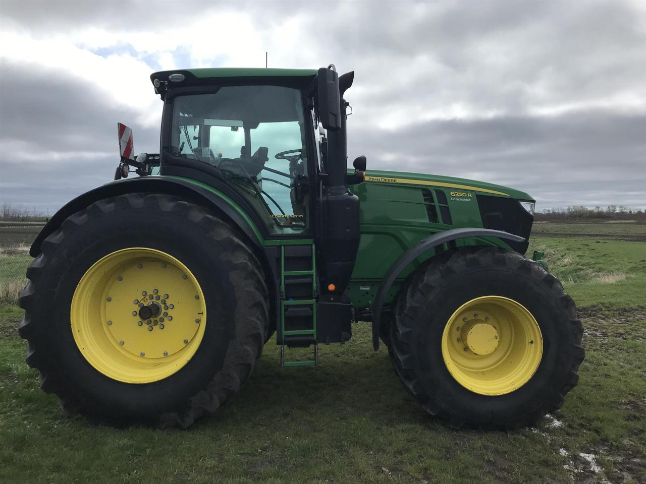 John Deere 6250R - جرار: صورة 2 John Deere 6250R - جرار: صورة 2