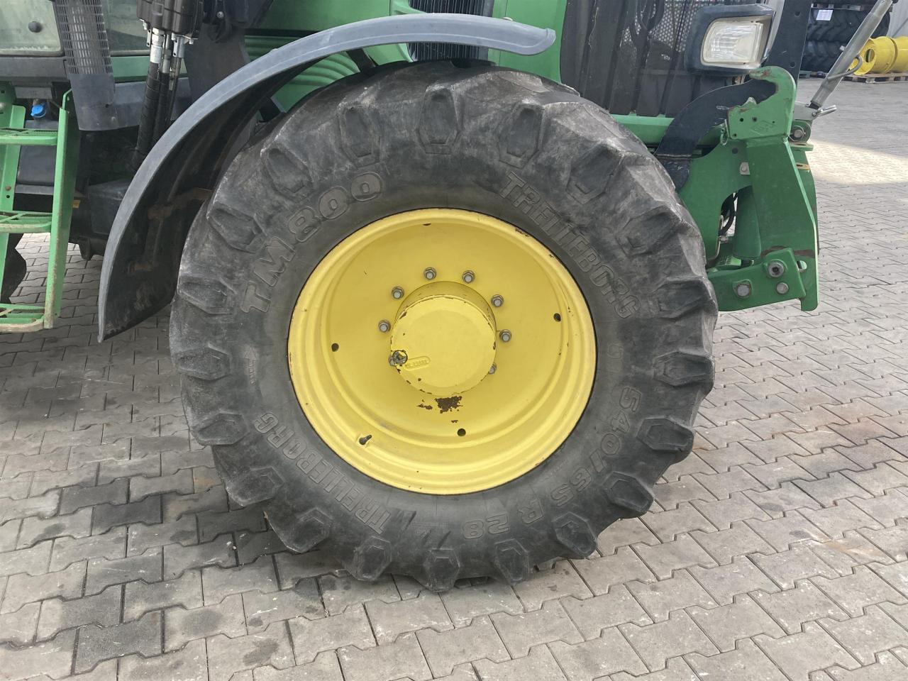 John Deere 6830 Plus - جرار: صورة 5 John Deere 6830 Plus - جرار: صورة 5