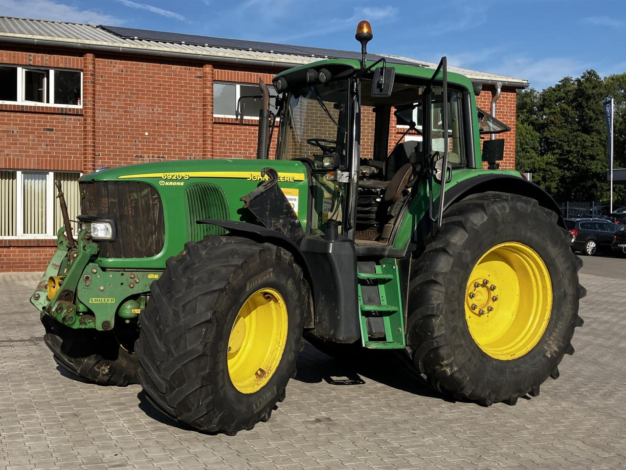 John Deere 6920 S - جرار: صورة 3 John Deere 6920 S - جرار: صورة 3