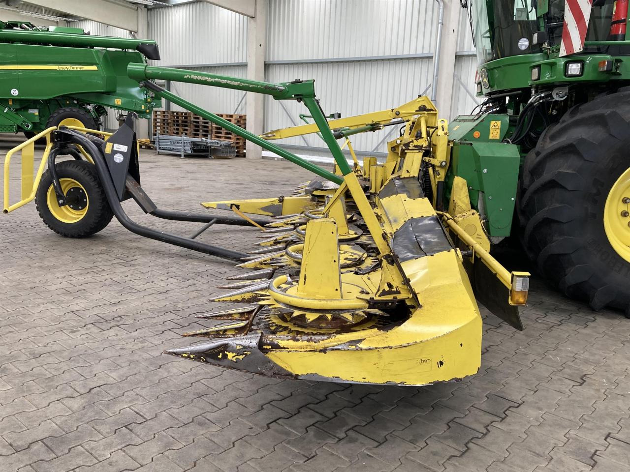 John Deere 7750i - حصادة الأعلاف: صورة 3 John Deere 7750i - حصادة الأعلاف: صورة 3