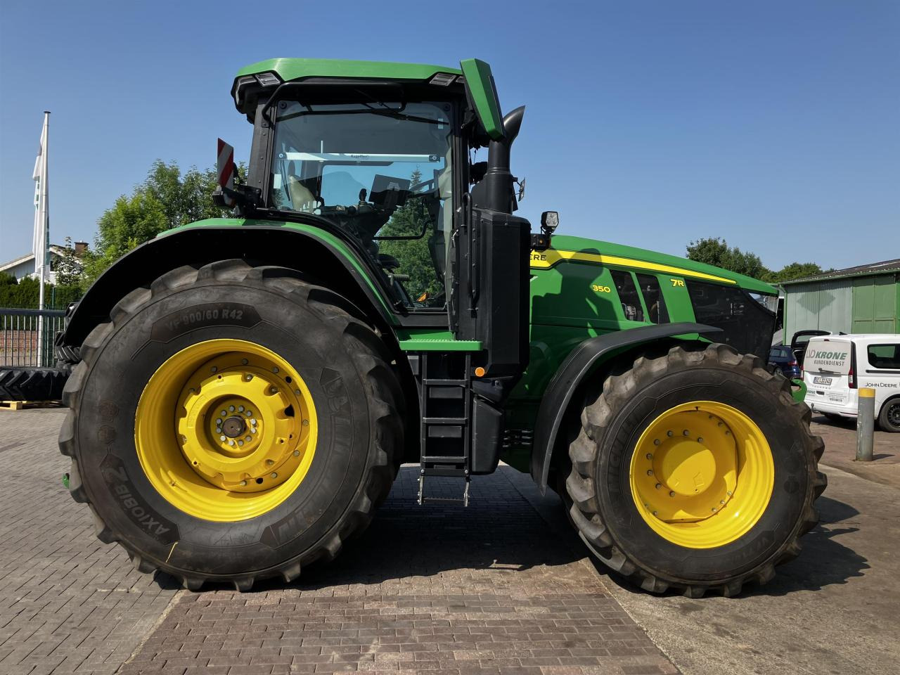 John Deere 7R 350 - جرار: صورة 2 John Deere 7R 350 - جرار: صورة 2